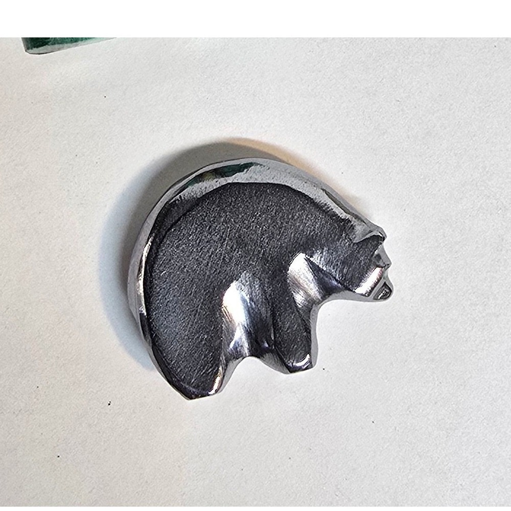 Vintage Hand Carved Hematite Stone Bear Zuni Fetish Figurine Metallic Grey 1in